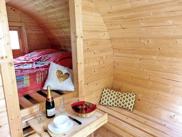 Imagen de la habitación del Parc de Charlieu. Foto 6