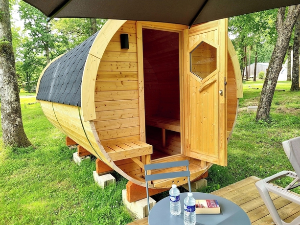 Imagen de la habitación del Parc de Charlieu. Foto 16