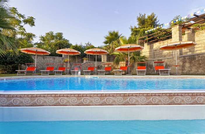 Imagen de la piscina del Parco Del Generale. Foto 14