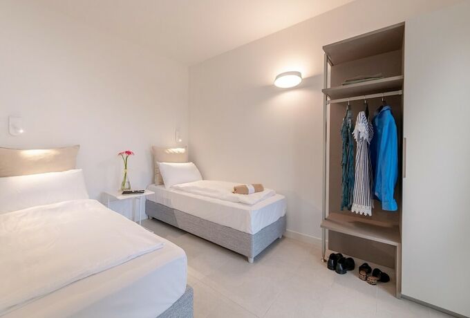 Imagen de la habitación del Pareus Beach Resort. Foto 18
