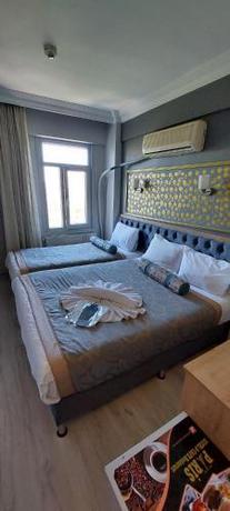 Imagen de la habitación del Paris Hotel Cafe Restaurant. Foto 18