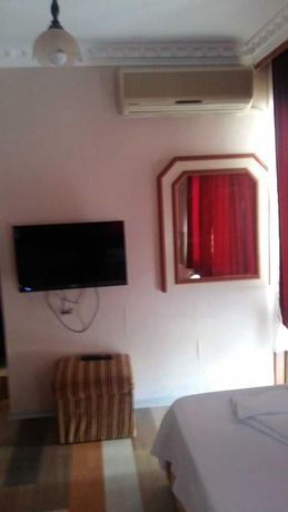 Imagen de la habitación del Paris Otel. Foto 3
