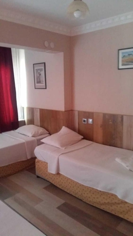 Imagen de la habitación del Paris Otel. Foto 5