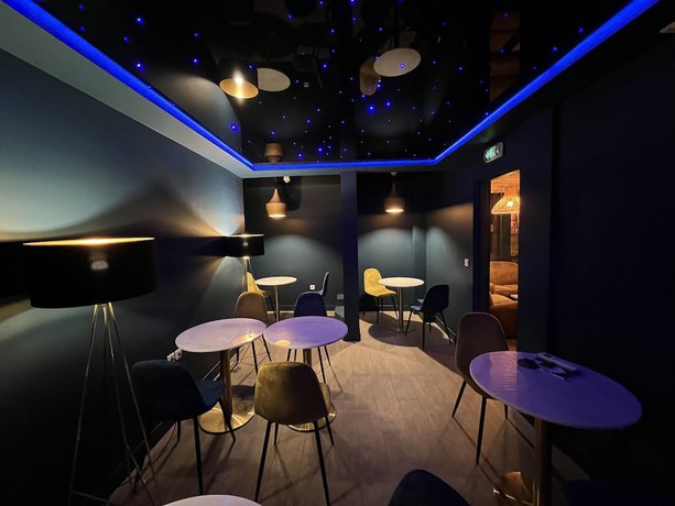 Imagen del bar/restaurante del Paris Saint-Cloud Hôtel. Foto 5