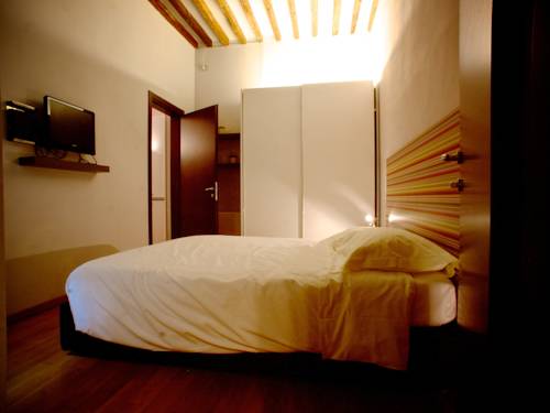 Imagen de la habitación del Parizzi Suites & Studio. Foto 13