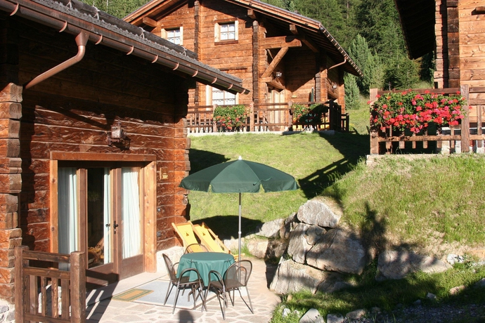 Imagen de los exteriores del Park Chalet Village. Foto 8