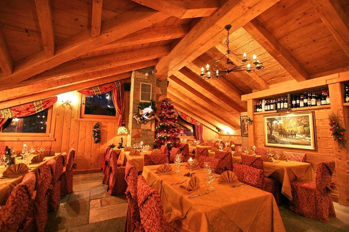Imagen del bar/restaurante del Park Chalet Village. Foto 3