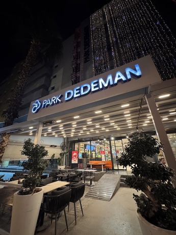 Imagen general del Park Dedeman City Alsancak. Foto 1
