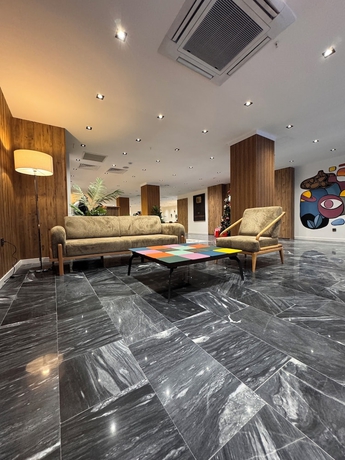 Imagen de los interiores del Park Dedeman City Alsancak. Foto 13