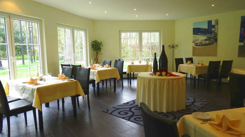 Imagen del bar/restaurante del Park Hotel Am Schloss. Foto 3