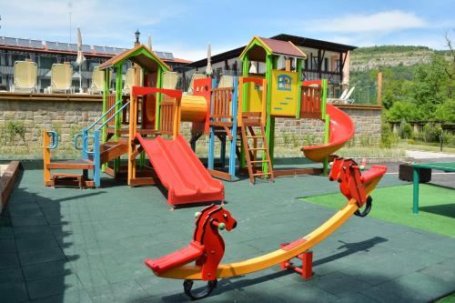 Imagen general del Park Hotel Asenevtsi. Foto 11