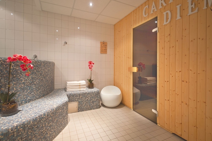 Imagen de la piscina del Park Residenz Bad Sooden. Foto 17