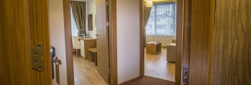 Imagen de la habitación del Park Square Hotel. Foto 17