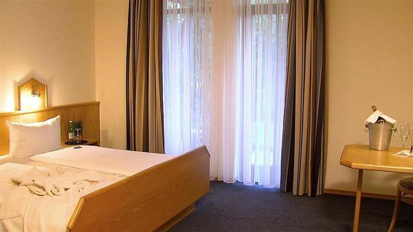 Imagen de la habitación del Parkhotel Cham. Foto 7