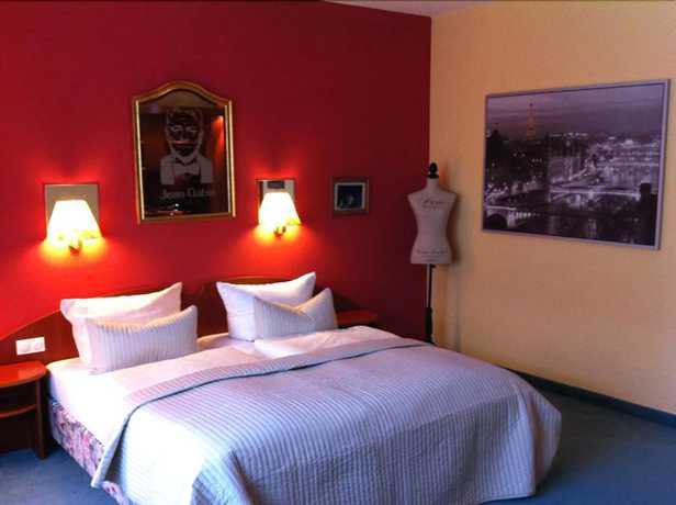 Imagen de la habitación del Parkhotel Dallgow. Foto 11