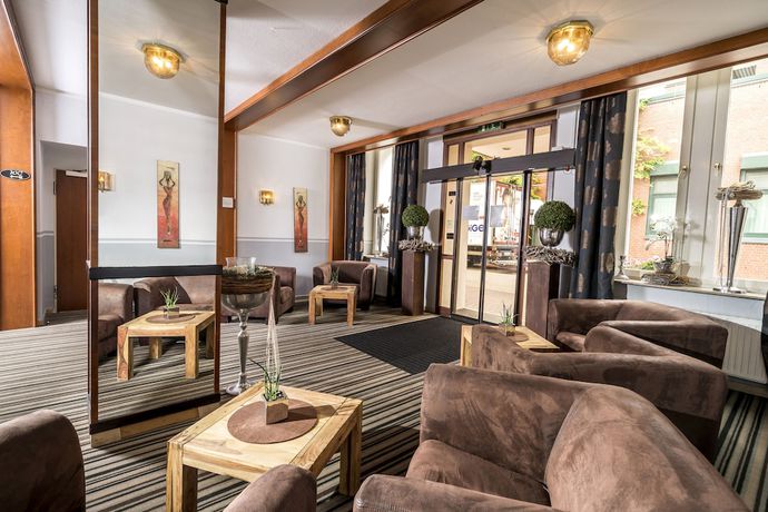Imagen de los interiores del Parkhotel Lingen. Foto 18