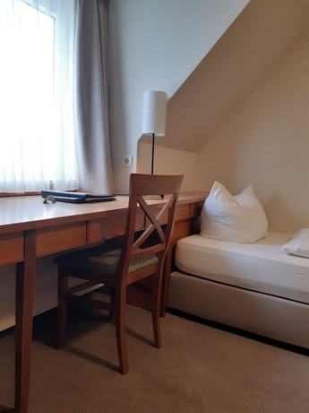 Imagen de la habitación del Parkhotel Schmid. Foto 9