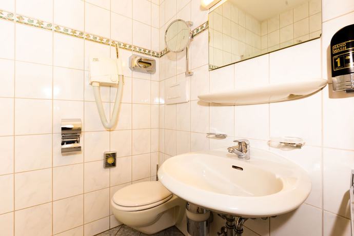 Imagen de la habitación del Parkhotel Traunstein. Foto 11