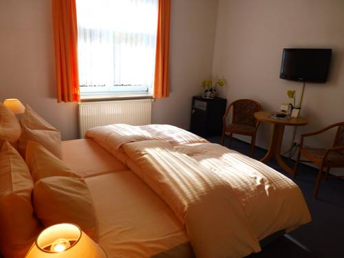 Imagen de la habitación del Parkhotel Waldschl&ouml;sschen. Foto 3