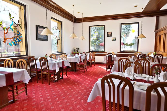 Imagen del bar/restaurante del Parkhotel W&ouml;rlitz. Foto 8