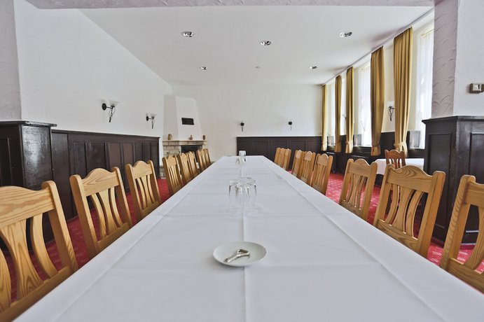 Imagen de los interiores del Parkhotel W&ouml;rlitz. Foto 18