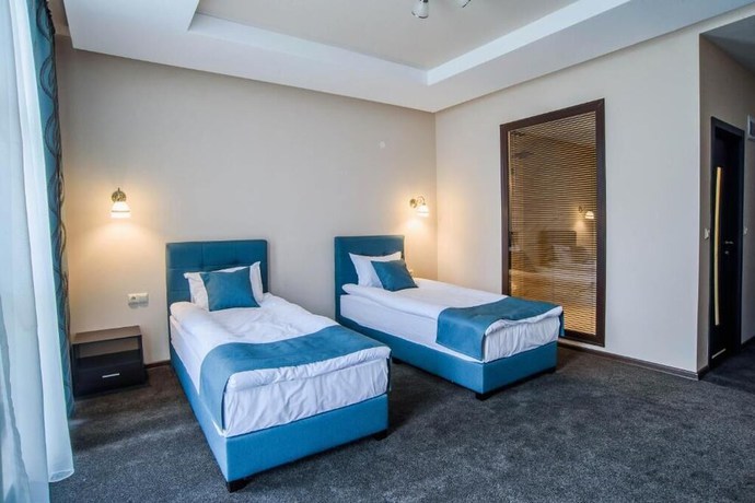 Imagen de la habitación del Park-hotel Yambol. Foto 2