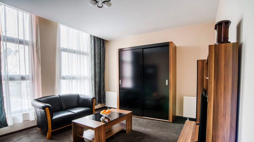 Imagen de la habitación del Park-hotel Yambol. Foto 10