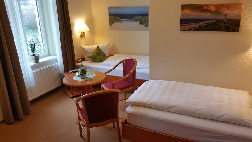 Imagen de la habitación del Parkhotel del Mar. Foto 14