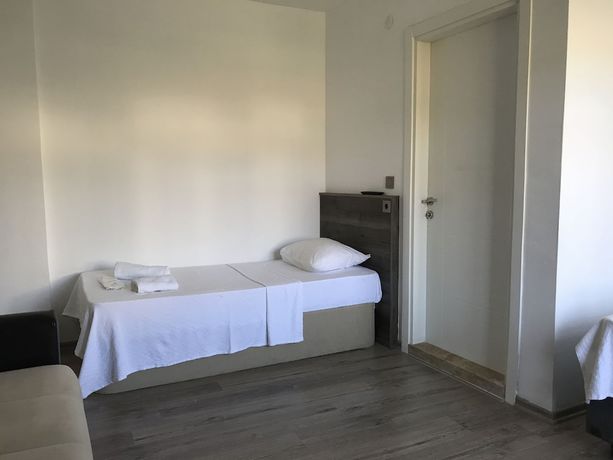 Imagen de la habitación del Parli Hotel. Foto 6