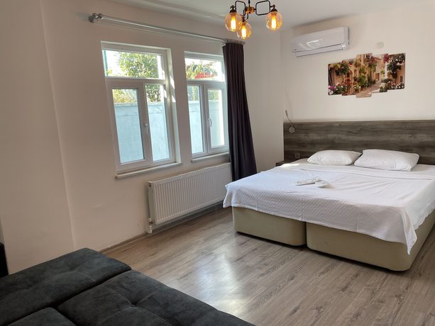 Imagen de la habitación del Parli Hotel. Foto 11