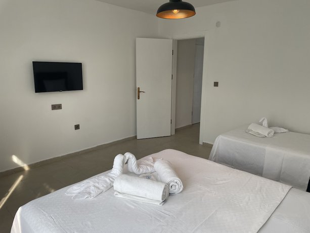 Imagen de la habitación del Parli Hotel. Foto 14