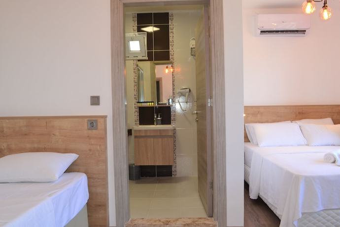 Imagen de la habitación del Parli Hotel. Foto 15