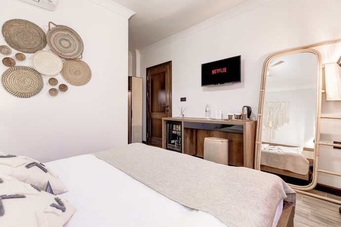 Imagen de la habitación del Parna Hotel. Foto 2
