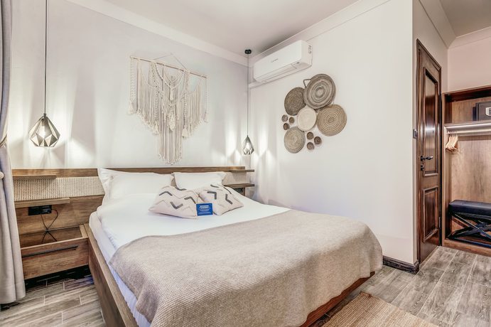 Imagen de la habitación del Parna Hotel. Foto 13