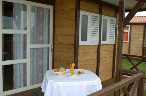 Imagen de la habitación del Parque De Campismo Da Ilha Do Pessegueiro. Foto 3