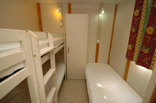 Imagen de la habitación del Parque De Campismo Da Ilha Do Pessegueiro. Foto 5