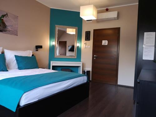 Imagen general del Parton Hotel & Bowling. Foto 8
