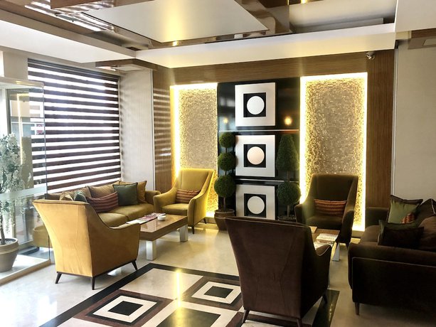 Imagen de los interiores del Pasabey Hotel. Foto 19