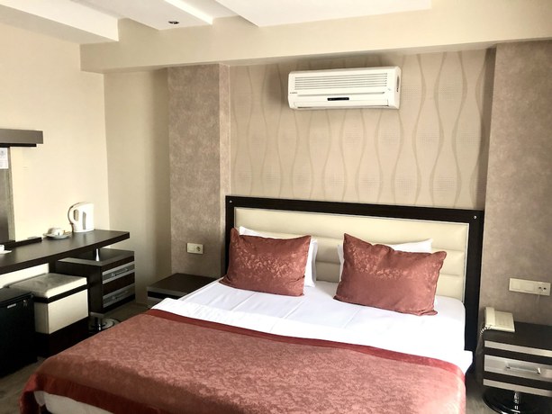 Imagen de la habitación del Pasabey Hotel. Foto 14