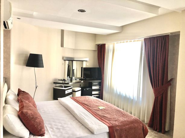 Imagen de la habitación del Pasabey Hotel. Foto 16