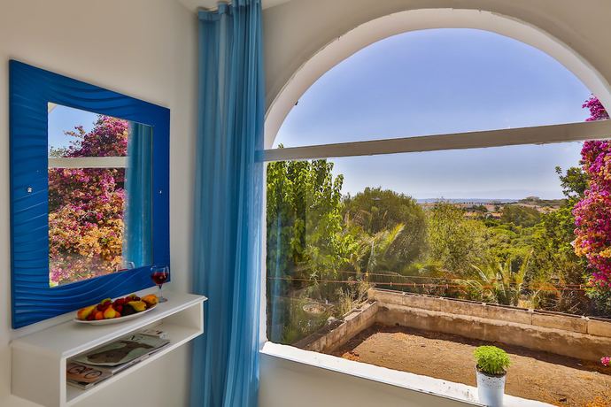 Imagen de la habitación del Pasalimani Hotel. Foto 15