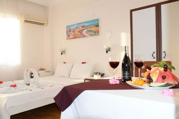 Imagen de la habitación del Pasha Hotel, FETHIYE. Foto 13