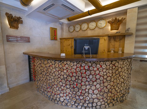 Imagen de los interiores del Pasha Palace Hotel. Foto 19