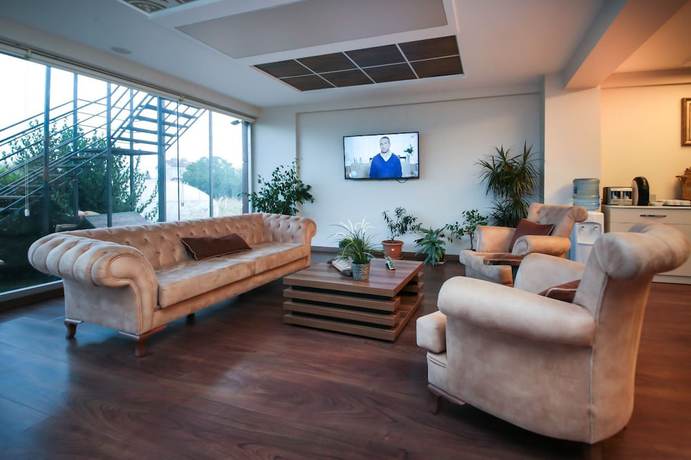 Imagen de los interiores del Pasha Suites Hotel. Foto 9