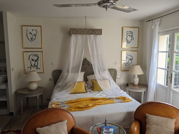 Imagen de la habitación del Pastis Hotel Saint-Tropez. Foto 9