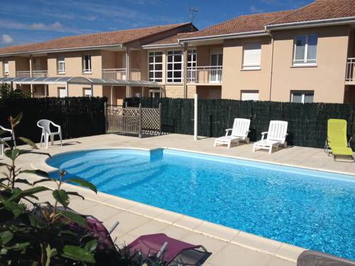 Imagen general del Patio Parc R&eacute;sidence. Foto 4