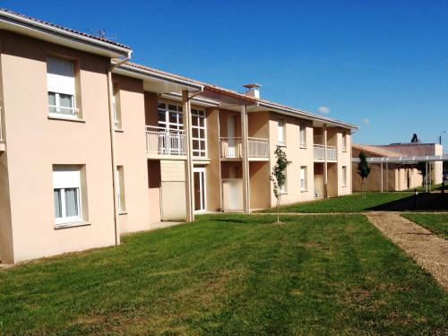 Imagen general del Patio Parc R&eacute;sidence. Foto 2