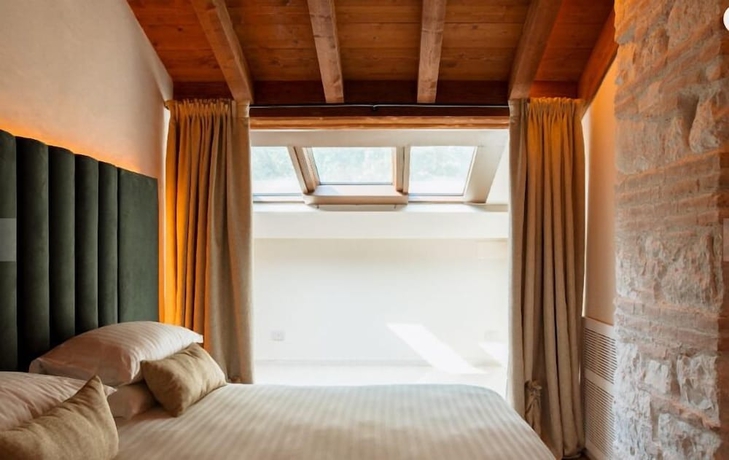 Imagen de la habitación del Pavillon Suite. Foto 6