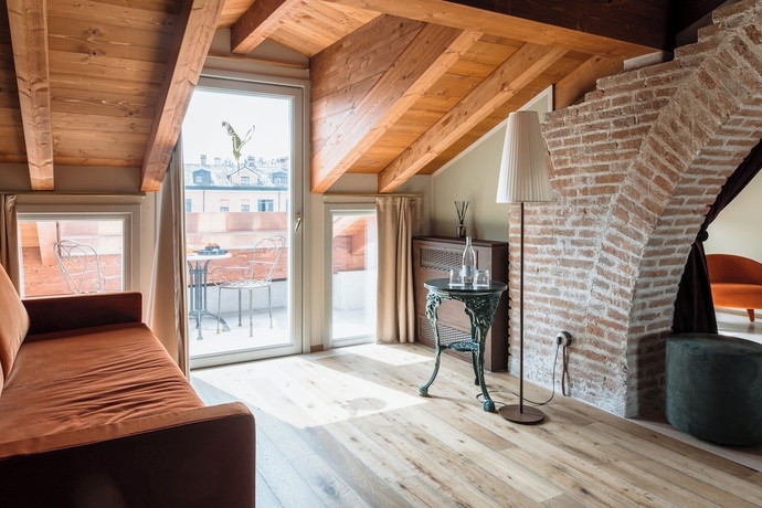 Imagen de la habitación del Pavillon Suite. Foto 12