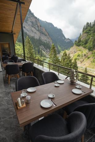 Imagen de la habitación del Pazarcik Mountain Hotel. Foto 10